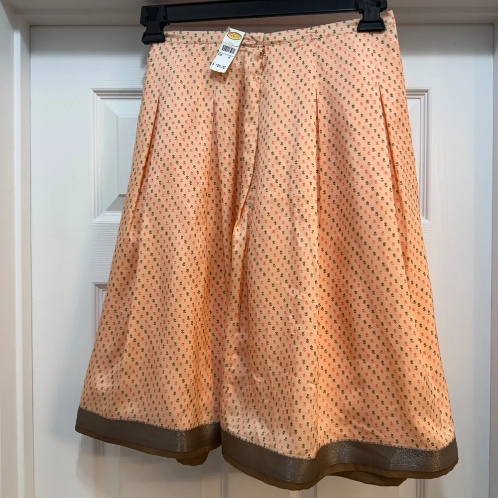 Talbots A-Line Silk Skirt – New with Tags (Size‎ 4)